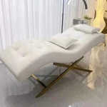 Moderna ležaljka za trepavice za salon